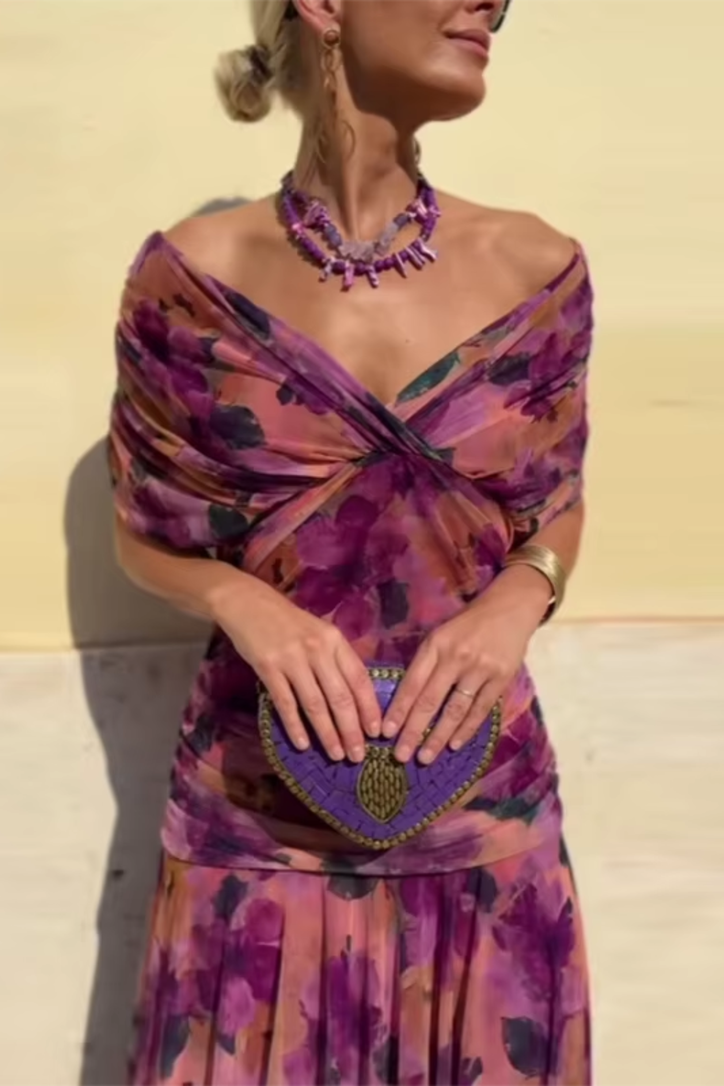HENDRIKA | Vestido de Noche Coral