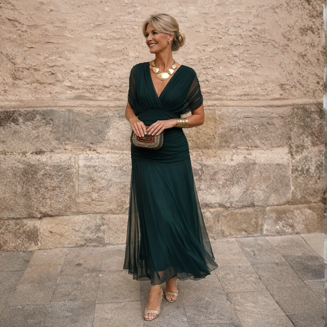 MIKAELA | Vestido Largo con Hombros Descubiertos - Verde Oscuro