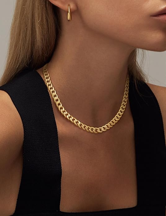 Collar de eslabones cubanos anchos