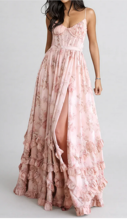 AURA | Silueta susurrante - Vestido veraniego con una elegante caída fluida.