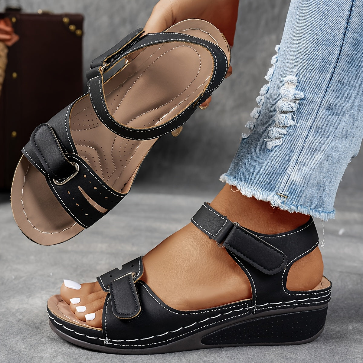 BRISA | Sandalias cómodas de tiras ajustables - Negro