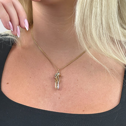 AMÉTHYSA – El collar del abrazo, símbolo de amor y ternura